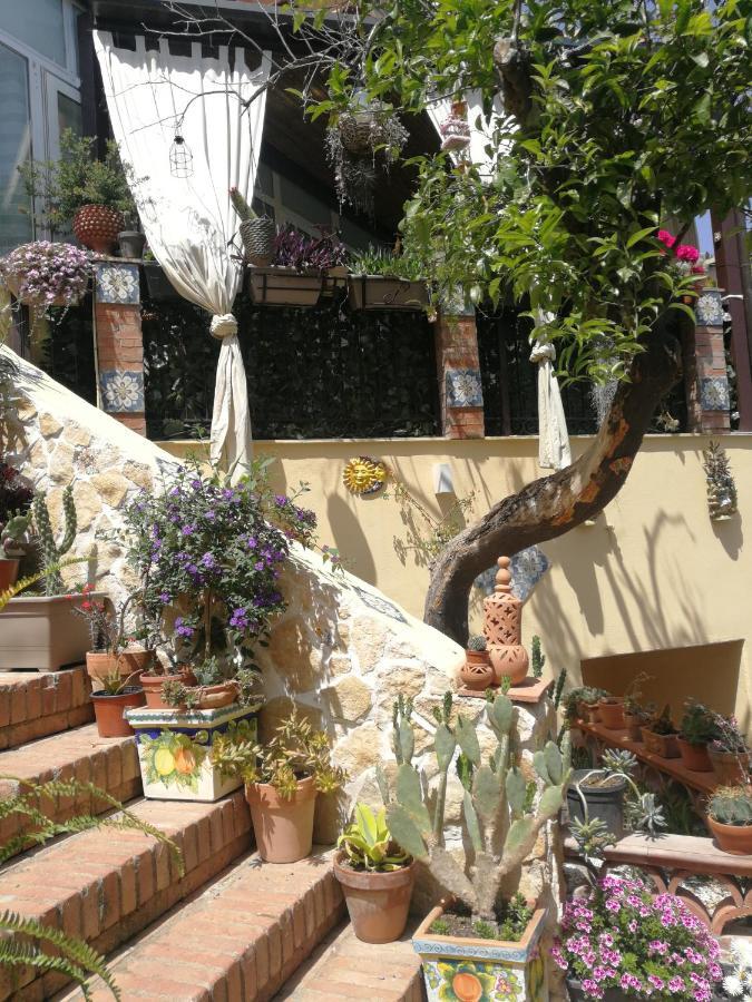 Casa Donna Fiorella Tipica Siciliana Lägenhet Taormina Exteriör bild